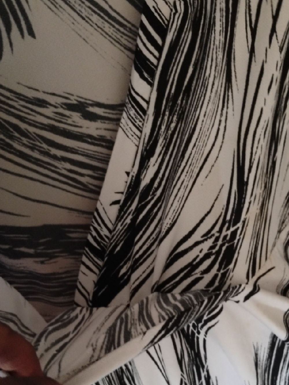 Vintage Pretty Girl Y2K Abstract Brushstroke Wrap Dress - Large - Picture 9 of 11